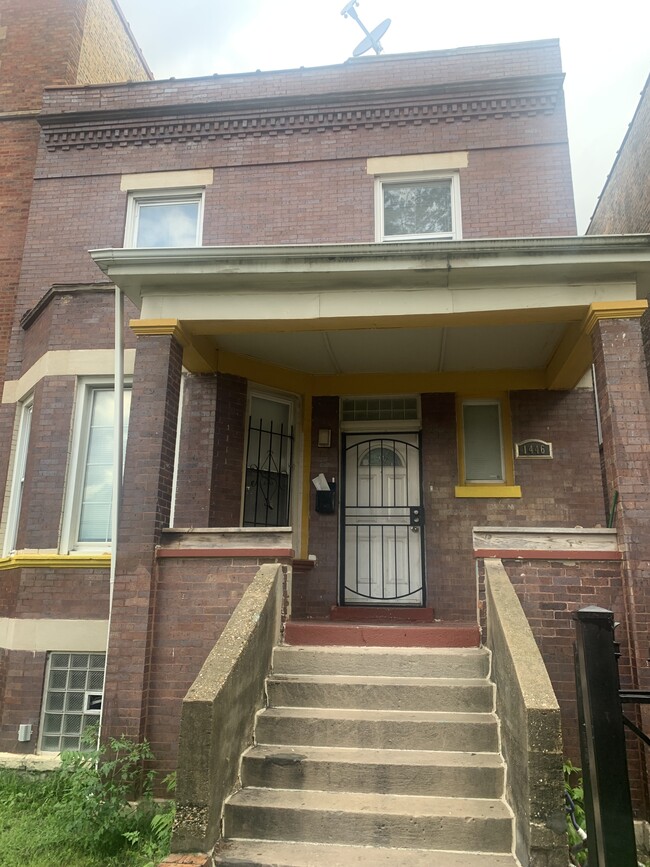 property at 1446 E 69th Pl
