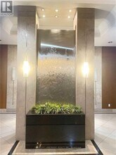 238-2238 Bonis Ave in Toronto, ON - Building Photo - Building Photo