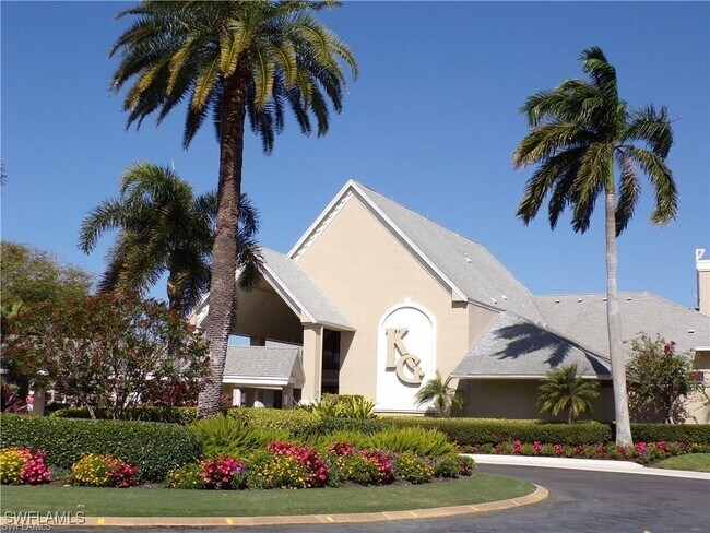 12581 Kelly Sands Way in Ft. Myers, FL - Foto de edificio - Building Photo