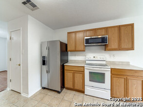 4811 San Cristobal in San Antonio, TX - Building Photo - Building Photo