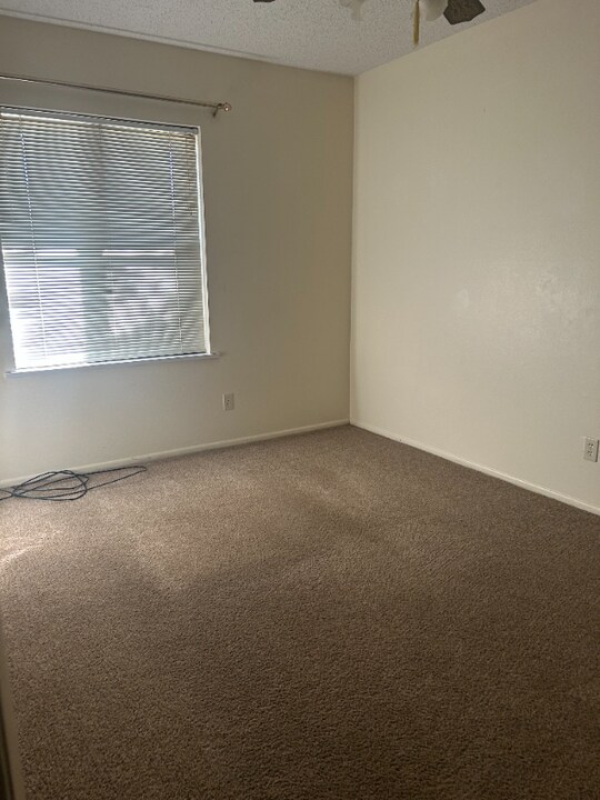 2601 N Kentucky Ave, Unit 8 in Roswell, NM - Foto de edificio