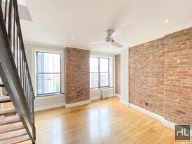 MOTT ST., Unit 21 in New York, NY - Building Photo