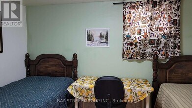 103 Glentworth Rd in Toronto, ON - Building Photo - Building Photo