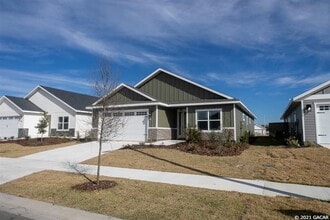 1689 SW 71st CIR in Gainesville, FL - Building Photo - Building Photo