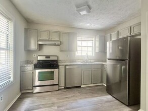 2960 Old Victorian Dr in Duluth, GA - Building Photo - Building Photo