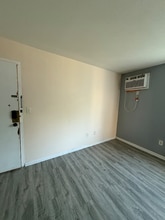 280 Winifred St W in St. Paul, MN - Building Photo - Building Photo