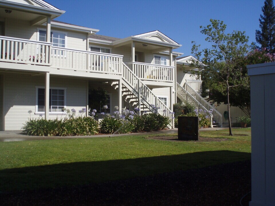 174 Tuscany Pl in Sonoma, CA - Building Photo