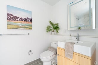 155 Broadway, Unit 154-304 in Somerville, MA - Building Photo - Building Photo