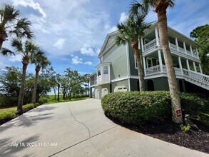 3044 Intracoastal View Dr in Mount Pleasant, SC - Building Photo - Building Photo
