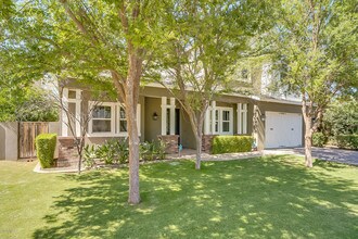3226 E Sells Dr in Phoenix, AZ - Building Photo - Building Photo