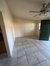 907 Waldron St in Arcadia, FL - Foto de edificio - Building Photo