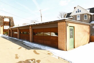 Jefferson Trace Apartments in Beaver, PA - Building Photo - Building Photo