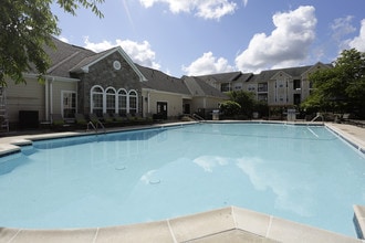 Mount Laurel Crossing in Mount Laurel, NJ - Building Photo - Building Photo