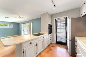6644 E Latham St in Scottsdale, AZ - Building Photo - Building Photo