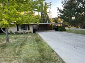 3489 S Millcreek Way, Unit 3489 in Salt Lake City, UT - Building Photo