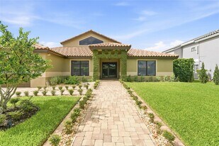 19920 NW 9th Dr in Pembroke Pines, FL - Building Photo