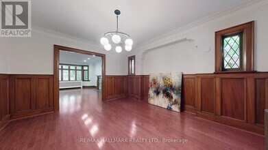 139 Hillhurst Blvd in Toronto, ON - Building Photo - Building Photo