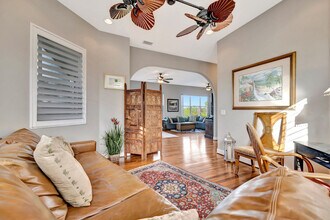 28 Michiana Dr in Terra Ceia, FL - Building Photo - Building Photo