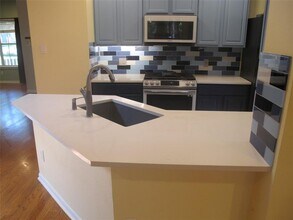 5957 Salcon Cliff Dr in Austin, TX - Building Photo - Building Photo