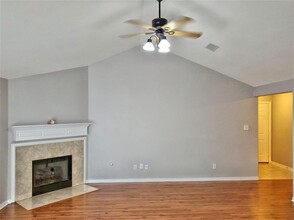 3223 Crestbridge Ln in Spring, TX - Building Photo - Building Photo
