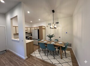 7130 Woodlake Ave in Los Angeles, CA - Building Photo - Building Photo