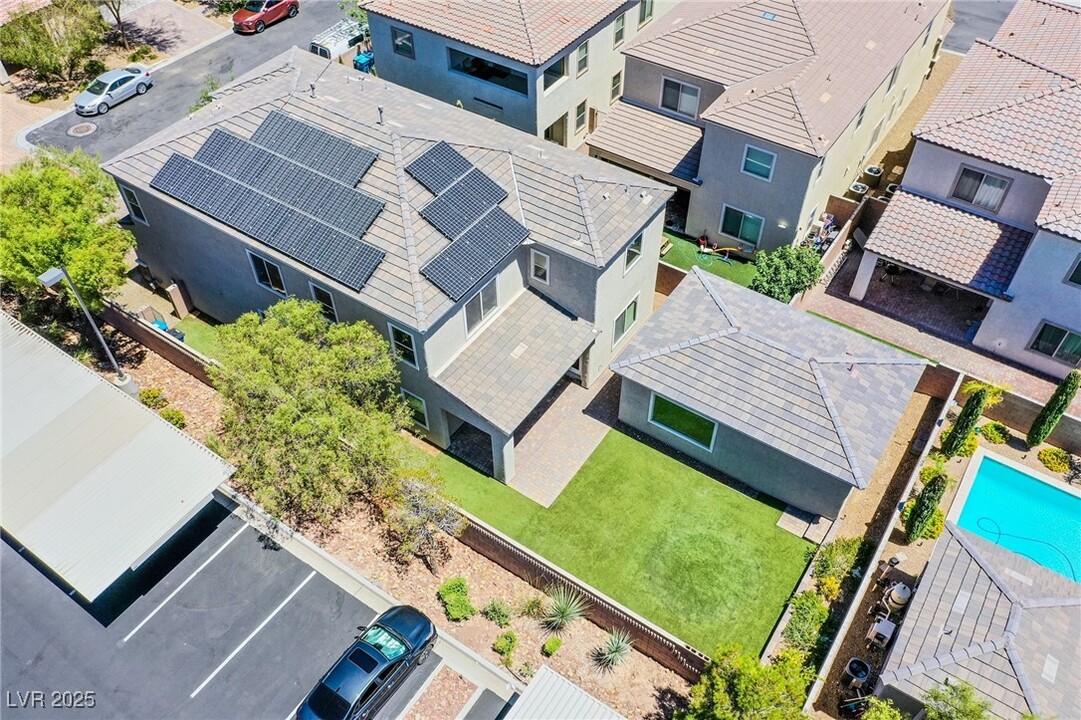 8539 Helvetia Ln in Las Vegas, NV - Building Photo