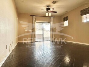 1090 S Maverick St in Chandler, AZ - Building Photo - Building Photo