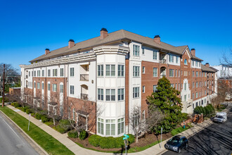 Belle Meade Court in Nashville, TN - Building Photo - Primary Photo