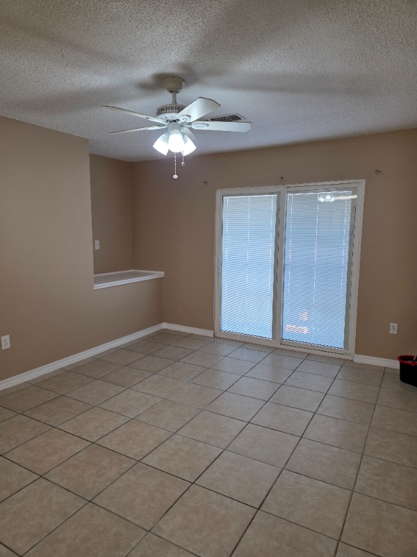 4780 Pontchartrain Dr in Slidell, LA - Building Photo - Building Photo