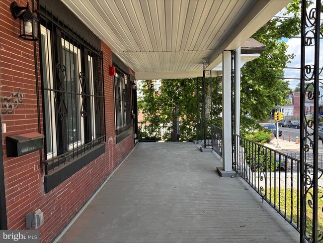 property at 5356 Cedar Ave