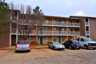 Ann Arbor Condos in Oklahoma City, OK - Building Photo - Building Photo