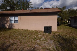 3248 Split Willow Dr in Orlando, FL - Building Photo - Building Photo