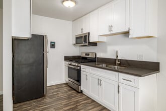 The Hamilton Apartments in Costa Mesa, CA - Foto de edificio - Interior Photo