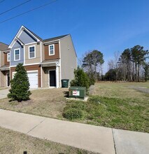 2943 Old Field Rd in Sumter, SC - Building Photo - Building Photo