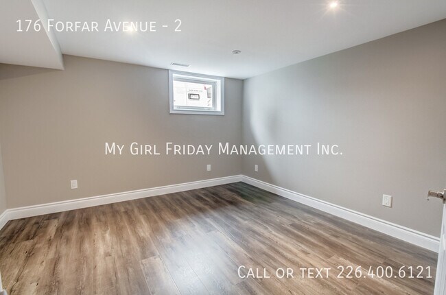 176 Forfar Ave in Kitchener, ON - Building Photo - Building Photo