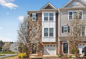 43628 Winterberry Wy in California, MD - Building Photo