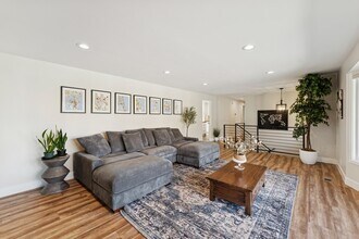 8638 Mount Majestic Rd in Sandy, UT - Building Photo - Building Photo