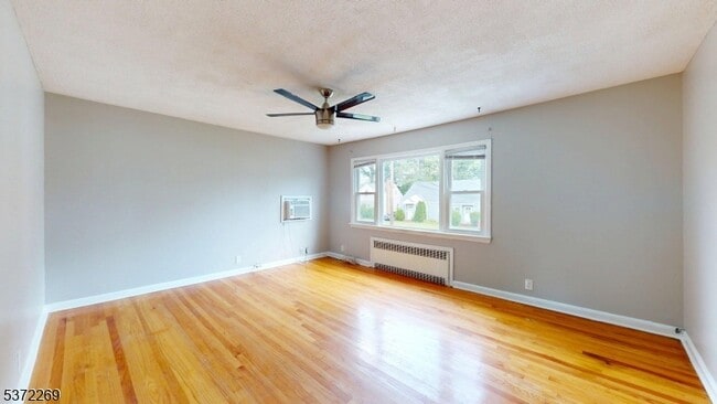 294 Concord Ave in Union, NJ - Building Photo - Building Photo
