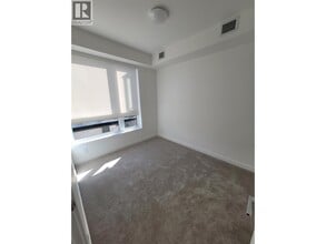 150 James Rd in Port Moody, BC - Building Photo - Building Photo