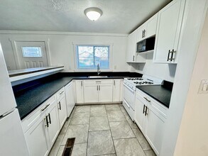 4364 Ave F in Newport, MI - Building Photo - Building Photo