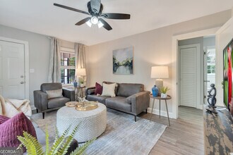 94 Cochran Rd SE in Marietta, GA - Building Photo - Building Photo