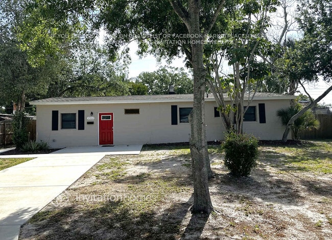 property at 7537 17th Ln N