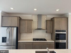 7730 Meander Ct S in Woodlawn, MD - Building Photo - Building Photo