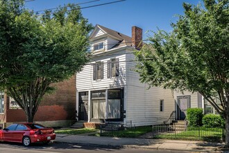 1046 Bardstown Rd in Louisville, KY - Building Photo - Building Photo