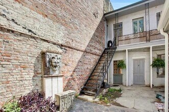 932 Bourbon St in New Orleans, LA - Building Photo - Building Photo