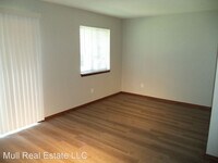 1606 Cara Jo Dr photo'