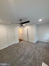 200 Hamilton Ave-Unit -212 in Trenton, NJ - Building Photo - Building Photo