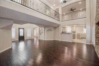 3313 Country Club Rd in Pantego, TX - Building Photo - Building Photo