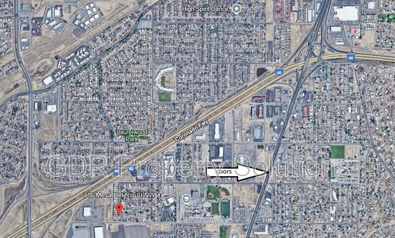 716 Mesa Del Rio St NW in Albuquerque, NM - Building Photo