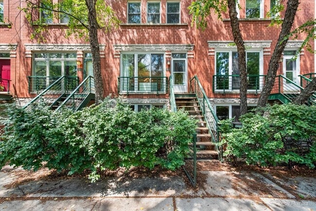 property at 2508 N Bosworth Ave